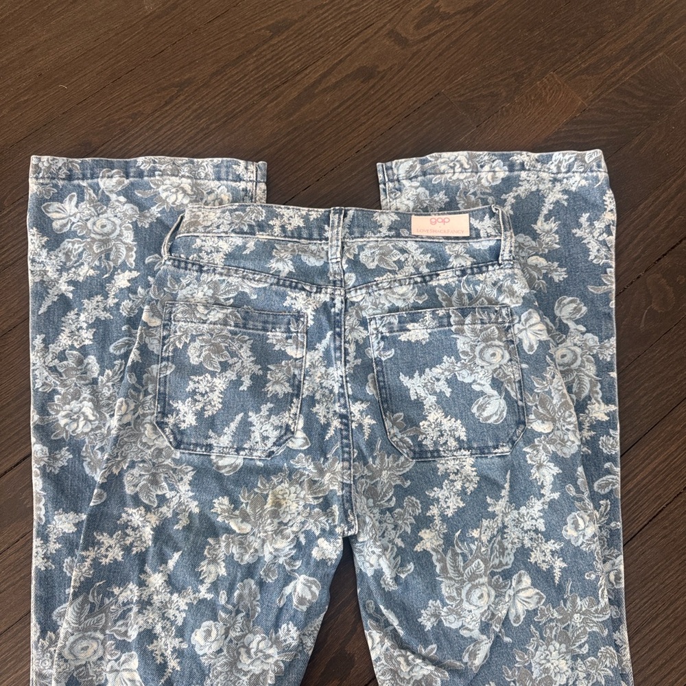 Love SHack Famcy Floral Jeans - Picture 9 of 12